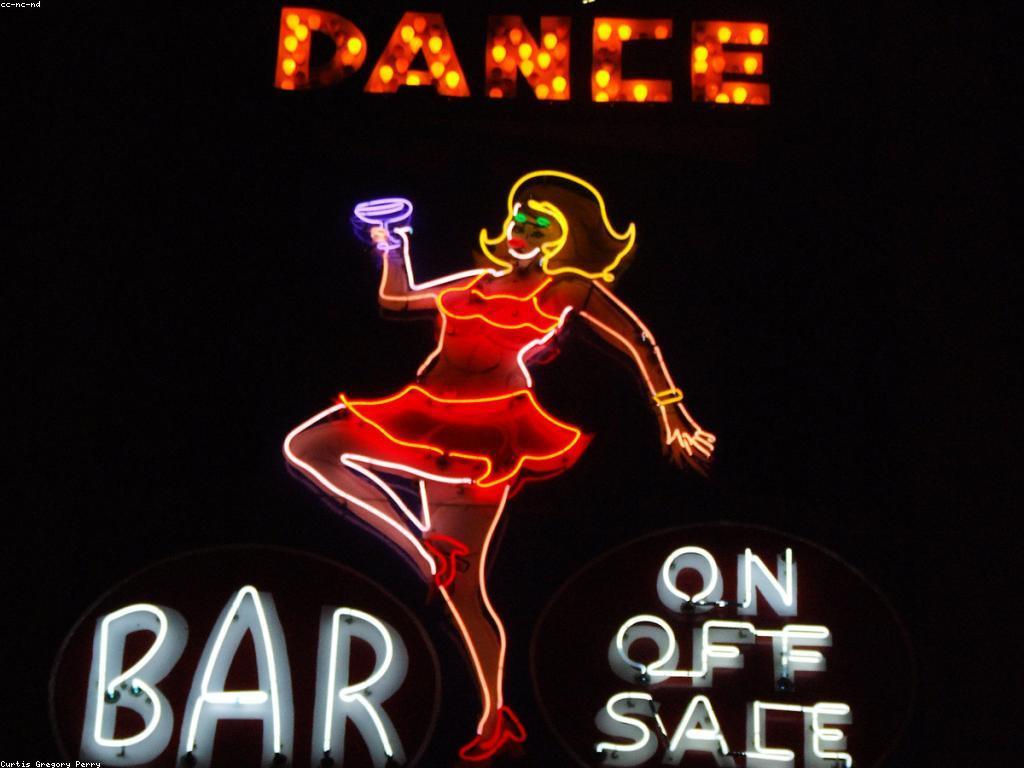 ការបញ្ចុះតម្លៃនិងកញ្ចក់: ការយល់ដឹងសម្រាប់អ្នកជួញដូរ