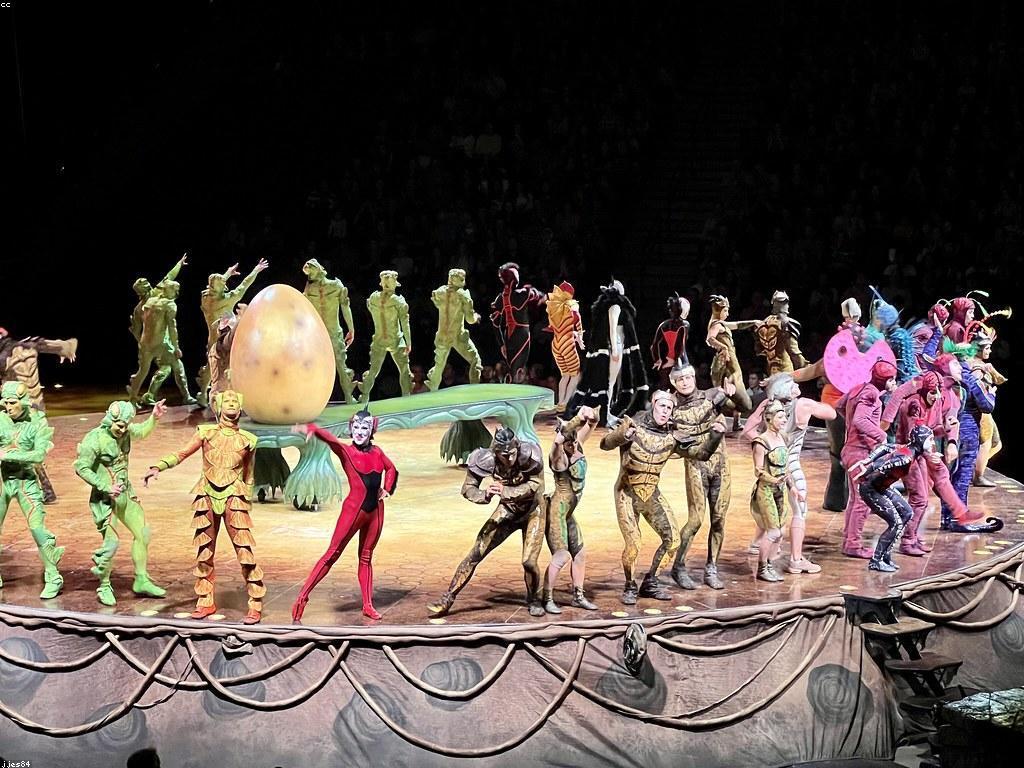 ការប្រកួតបញ្ជូន: សិល្បៈនៃការប្រកួត និងយុទ្ធសាស្ត្រដើម្បីសម្រេចជោគជ័យ