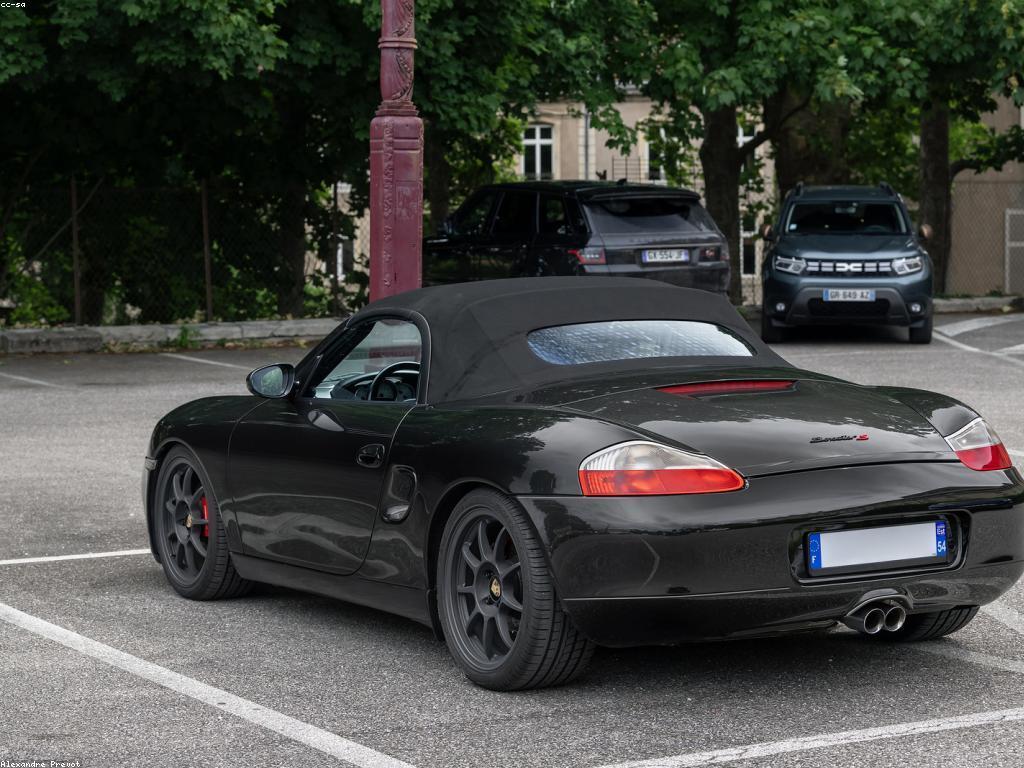 សារៈសំខាន់នៃការពិនិត្យស្លុតក្នុងការប្រកួតកីឡា